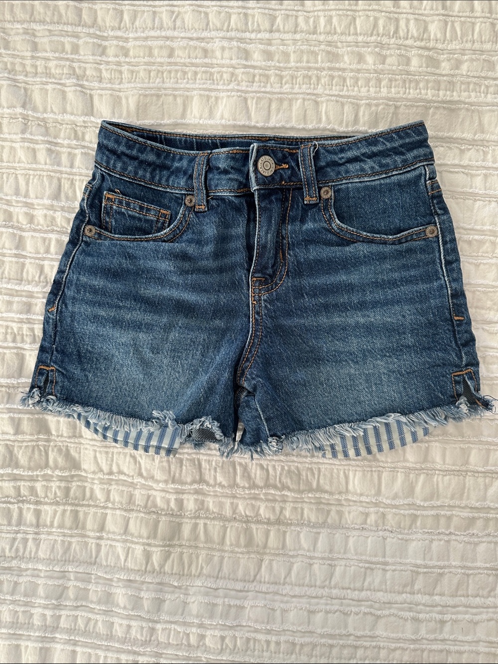Cat and Jack girls Jean shorts
